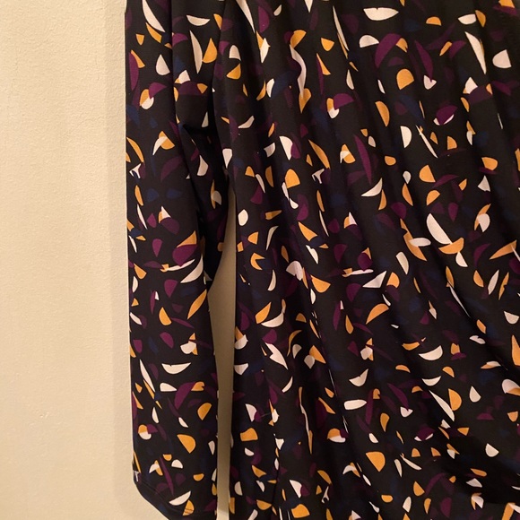 Evan Picone Black Label women’s wrap/tie top. Size XL. - Picture 4 of 8